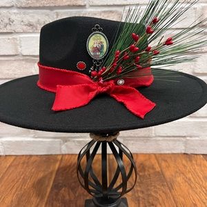 BLACK FRIDAY!!!!!!! only price $60 (rancher hat decked out for Christmas)